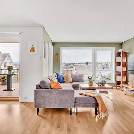 Moderne Sentralt Hjem